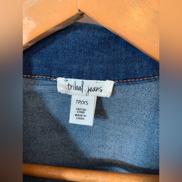 Tribal embroidered jean jacket NWT - Picture 2 of 4